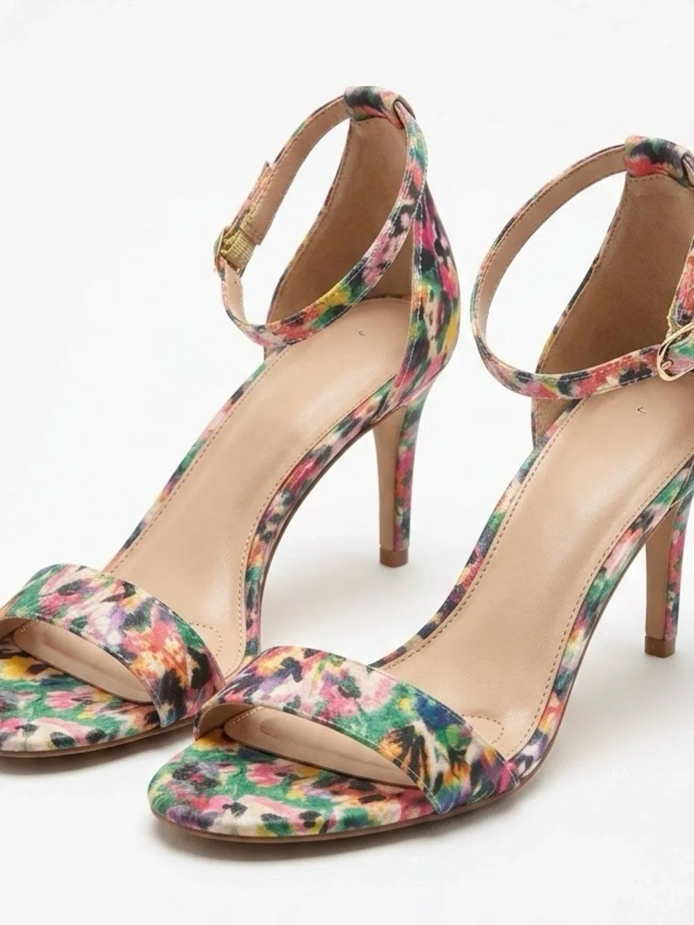 Kelly and Katie Women’a Size 9.5 Kirstie Python Embossed MultiColor